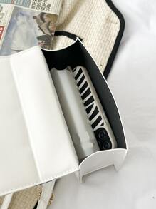 Fashionable Mini Flap Crossbody Bag With Adjustable Shoulder Strap