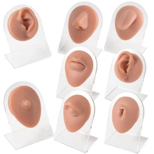 1套軟彈性矽膠棕色左耳模型和展示板，用於日常穿孔練習和教學展示