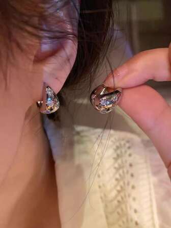 1pair Simple & Shiny Flower & Gemstone Decor Vacation Hoop Earrings, Suitable For Women's Daily Wear