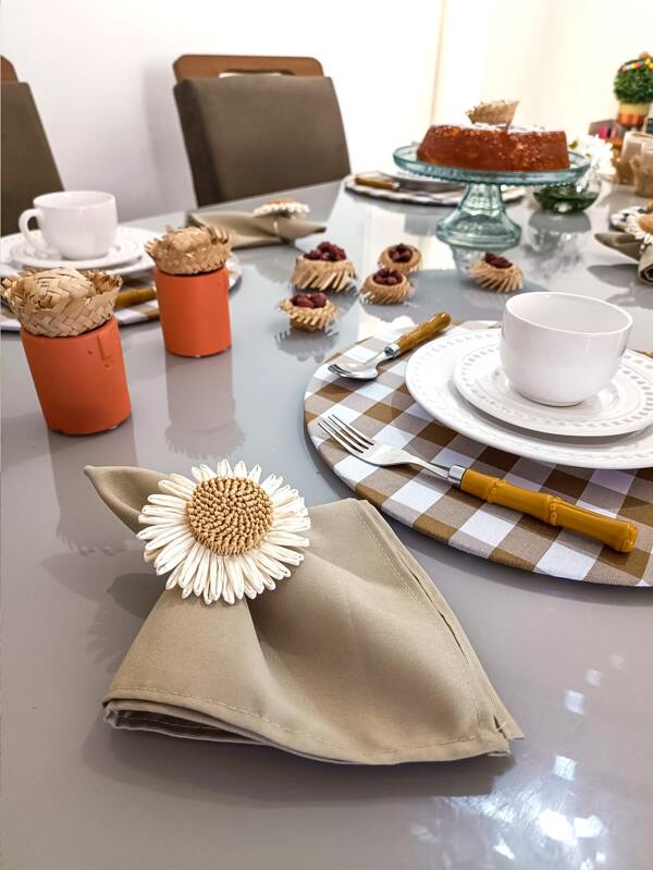 1pc Sunflower Decor Napkin Ring, Boho Plastic Braided Flower Design Napkin Holder Ring For Dinner Table