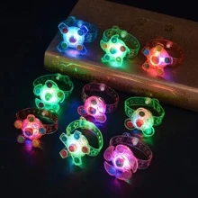 1 Pieza Pulsera Led Giratoria Que Brilla En La Oscuridad (color Al Azar) - Multicolor - Ver 5