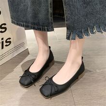2023 年春秋新款女士方头蝴蝶结软底一脚蹬鞋，舒适大码低帮软皮 PU 皮平底鞋 - 黑色 - 查看 1