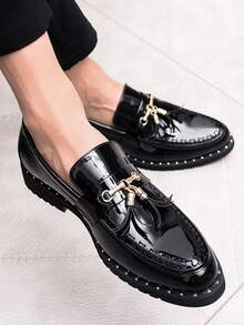 男士流蘇裝飾男士正裝鞋,商業黑色正裝樂福鞋適合婚禮