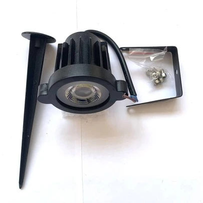 Luminária Espeto Jardim Cob Led 5w Prova Dágua Bivolt (Cor de Luz:Verde)