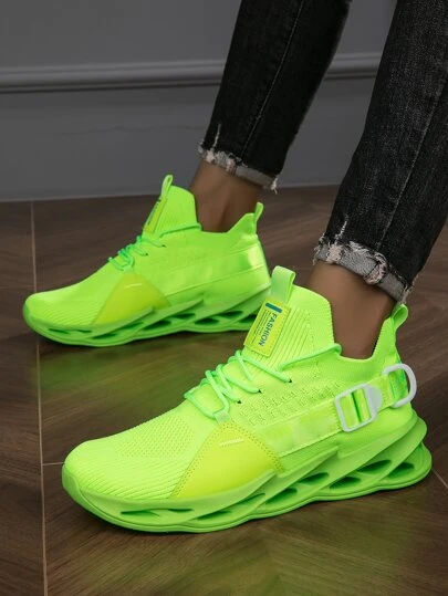 Heavy-Soled Casual Sneakers For Men Are Lightweight, Comfortable, Stylish, Simple And Breathable