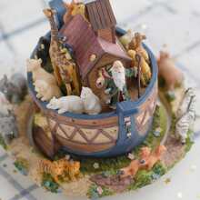 LOVE FOR YOU Gift Wrapped Music Box Noah's Ark Christian Bible Stories For Baby Girls Kids Mom Men Woman Husband Couple Friends Female Home Decorations Anniversary Birthday