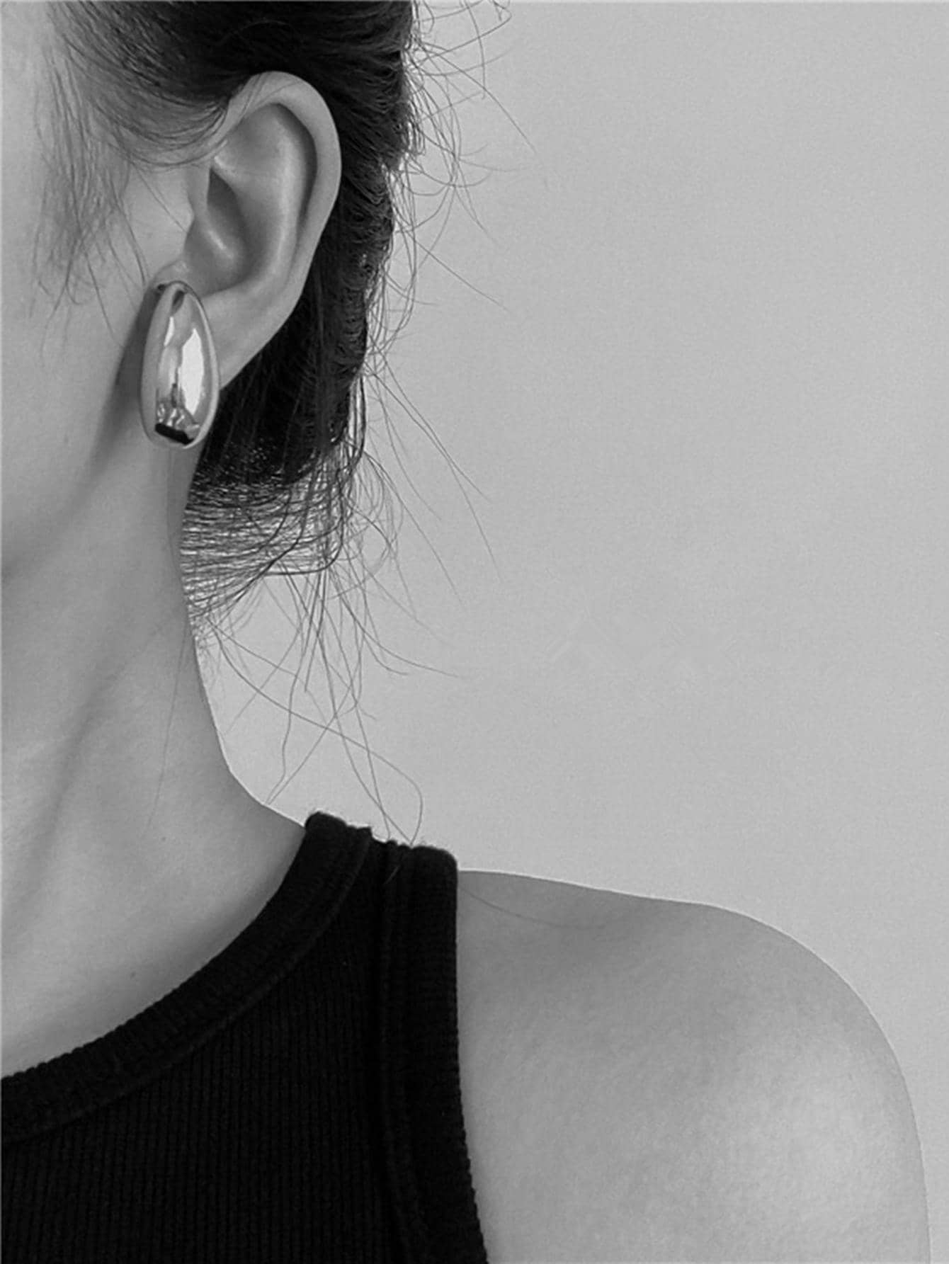 1pair Geometric High-shine Design Stud Earrings - Silver - View 1