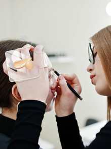 1 Stück Handgehaltenes Acryl Make-up Mischpalette, klare Foundation Palette, Lidschatten Make-up Handpalette, Make-up Foundation Palette, Make-up, günstig, Raumdekoration, Schminktisch, Reise, Schlafzimmer, Make-up Accessoires, günstig, Strumpfstopfer, Make-up, Make-up Werkzeuge, günstige Sachen, Geschenke, Geschenke für Frauen, Weihnachtsgeschenke, Gewinnspiele, Reise, günstige Sachen, Reiseessentials - Transparent - Übersicht 3