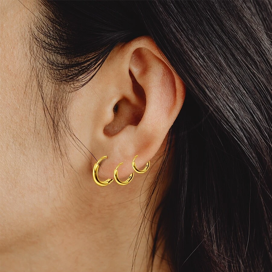 3對/套大,中等和小尺寸圓耳環帶1.6Mm厚度,簡約風不銹鋼或者鈦鋼耳朵扣飾,歐美風格耳環,流行和優雅首飾類 - 金黃色 - 查看 1