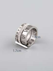 1 pièce Anneau de luxe en acier inoxydable à trois anneaux avec incrustation de strass, chiffres romains et motif ajouré, cadeau d'anniversaire pour homme