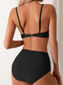 Bikini de tiras finas y cintura alta con pliegues en color negro, traje de baño de estilo bohemio con alta elasticidad para mujer, adecuado para la playa, la piscina y las vacaciones - Negro - Ver 4