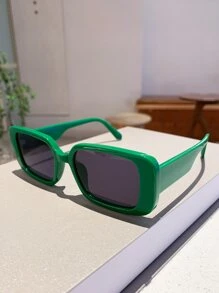 Square Frame Fashion Glasses Cute Shades Beach Accessories Beach Accessories For Women Glasses Shades Basics Fall Winter Women Outfits Clothes Business Casual Gifts - Green - View 3