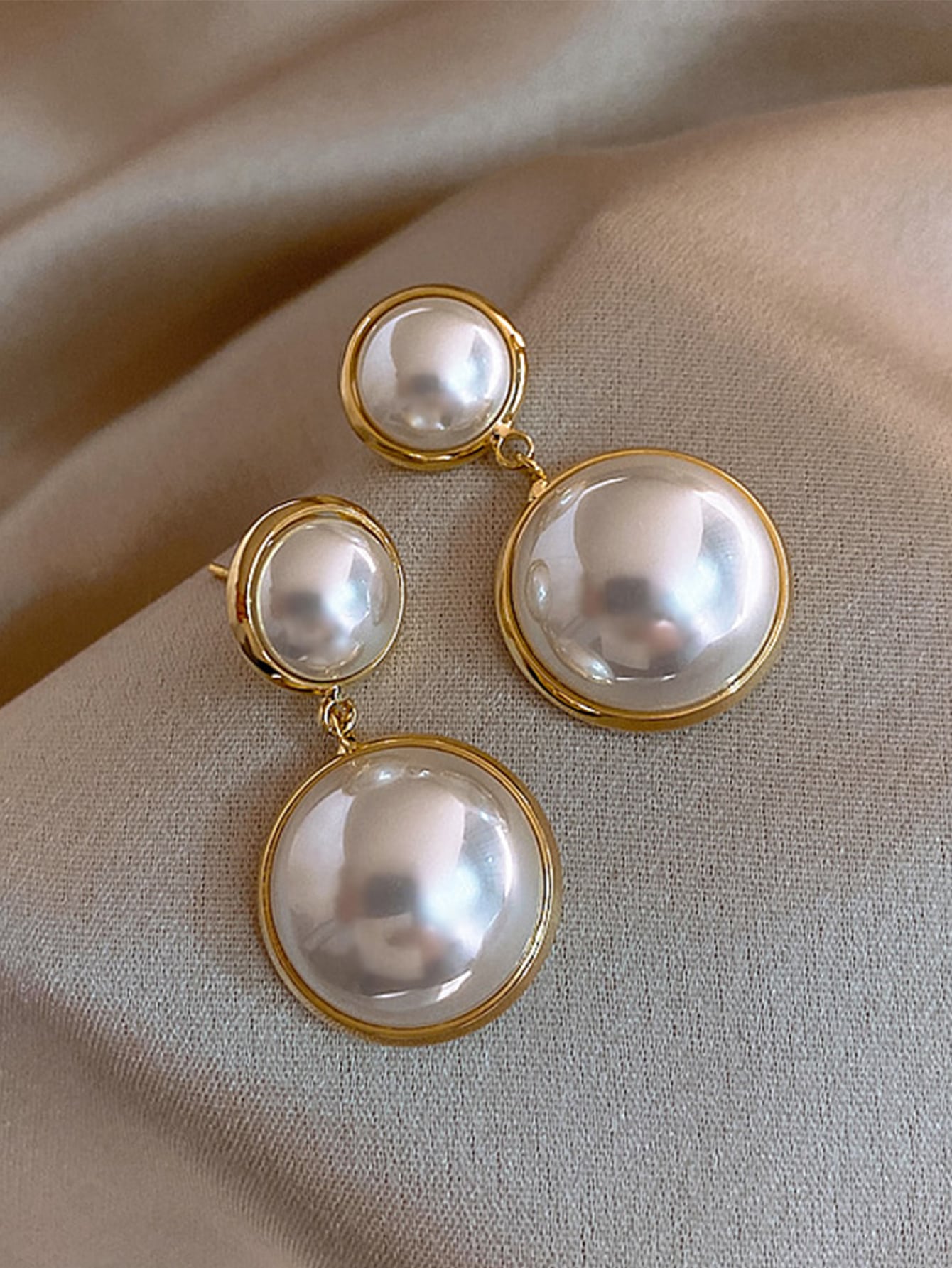 Boucles d'oreilles élégantes en perles baroques irrégulières
