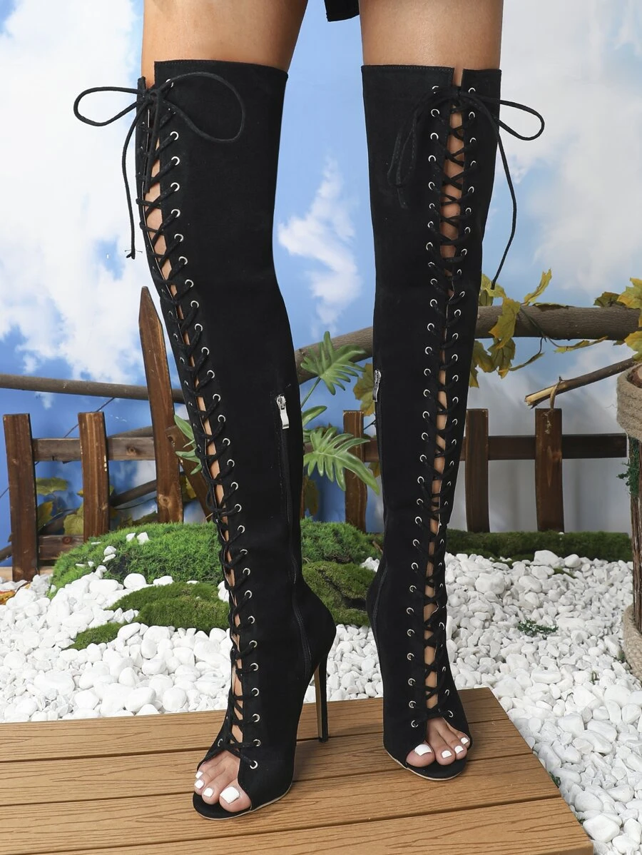 Giày cao gót cao đến đầu gối thời trang màu đen cổ điển có dây đeo mỏng - màu đen - Xem 1