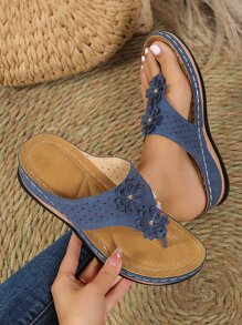 2023 New Fashionable Comfortable Blue Women's Vintage Flower Pattern Slip-on Sandals With Wedge Heel And Open Toe For Plus Size - Blue - View 5
