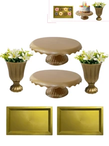 Stands - Gold - View 1