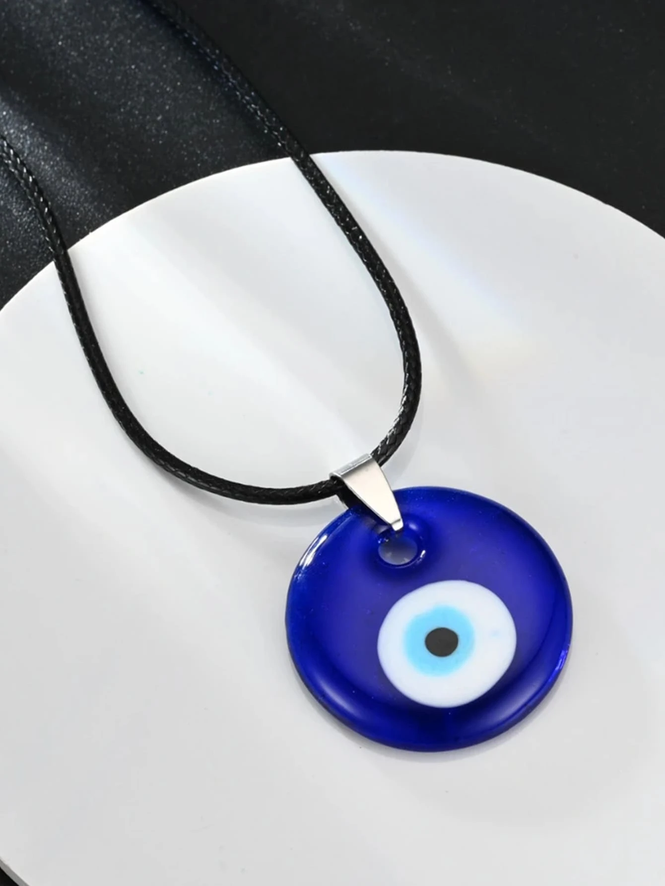 1 vòng cổ mặt dây chuyền mắt ác - Nhiều màu - Xem 1