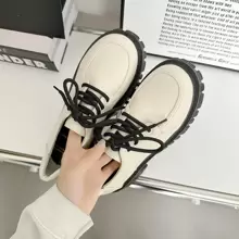 SRSOO 復古英倫風厚底單鞋舒適黑色PU皮女鞋高跟鞋夏季學院風鞋款搭配