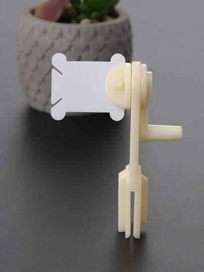 1套（1入組繞線裝置和30入組繞線板）簡單迷你型手纏線整理器小型手動十字繡線快速繞線器毛線繞線板、家用縫紉機縫紉配件、縫紉機配件、DIY縫紉配件