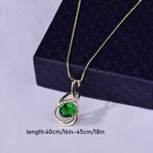 Fashionable Green Cubic Zirconia Pendant Necklace - Green - View 4
