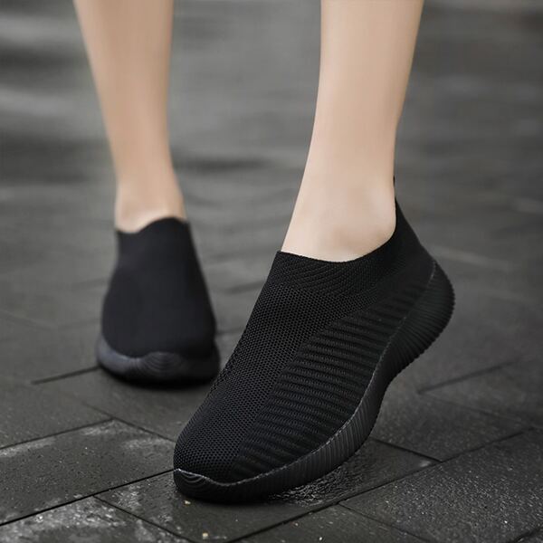 Women Minimalist Slip On Running Shoes, Sporty Sneakers