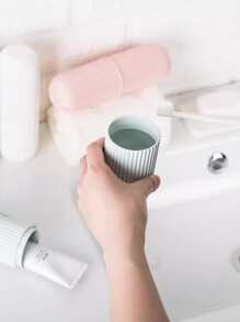 حامل فرشاة أسنان للسفر عشوائي مع كوب شطف محمول وطقم كوب فرشاة أسنان بسيط