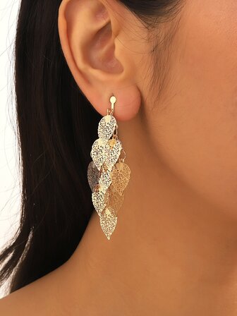 1雙時尚銅鏤空樹葉耳墜適合女士日常裝飾