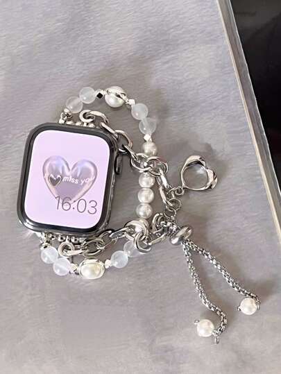 1 件镂空爱心吊坠手链，珍珠金属串珠锌合金表带，适合所有 Apple Watch 表带型号 38mm/40mm/41mm/42mm/44mm/45mm/46mm/49mm 尺寸，适用于系列 Ultra/Se/S10/S9/8/7/6/5 /4/ 3/2 /1 Apple Watch 表带，可用于所有季节假日的休闲时尚搭配