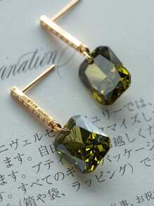 Stylever 一对橄榄绿耳环，S925纯银，优雅奢华，精致珠宝，适合婚礼、晚宴、派对等场合，是节日送礼的理想之选。