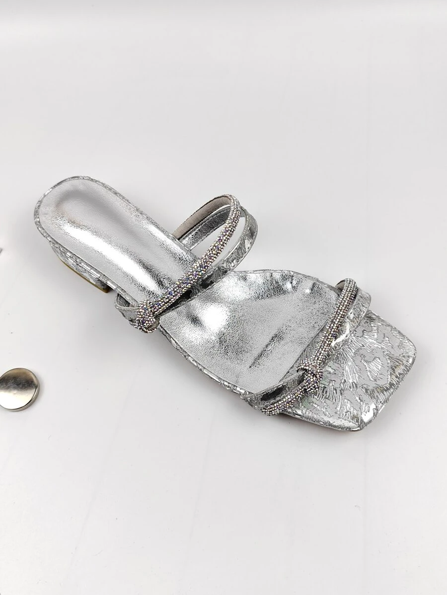 Fashion Rhinestone Embellished Hollow Out Flat Heel Beach Sandals For Women, Plus Size - Silver - View 1
