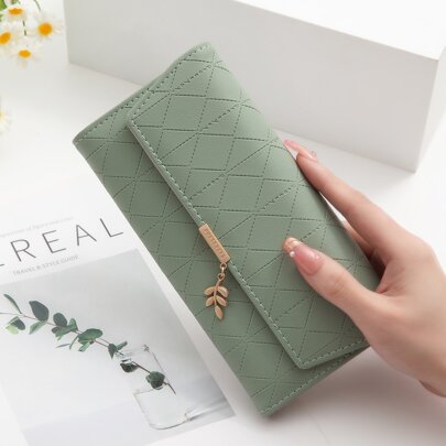 Green Summer New Japan And South Korea Fresh And Simple Fashion Personality Hardware Leaf Pendant Plaid Buckle Women's Clutch Bag Clamshell Large Capacity Women's Simple Folding Multi-Card Women's Clutch Bag Waterproof Lightweight College Fashion High School University Women's Wallet Business Casual For Women Wallet Purse Wallet Long Wallet