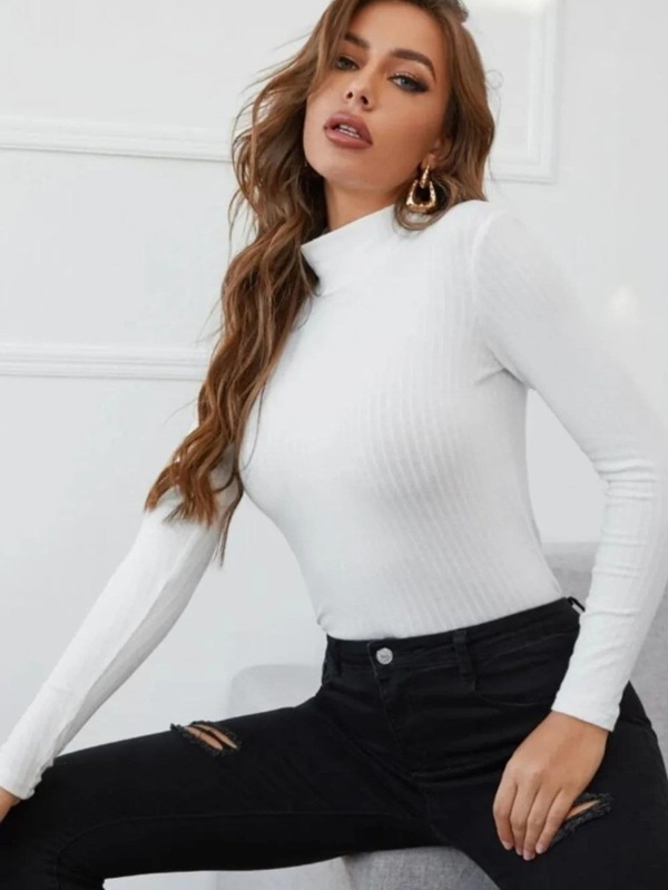 Blusa Cacharrel Gola Alta Canelada