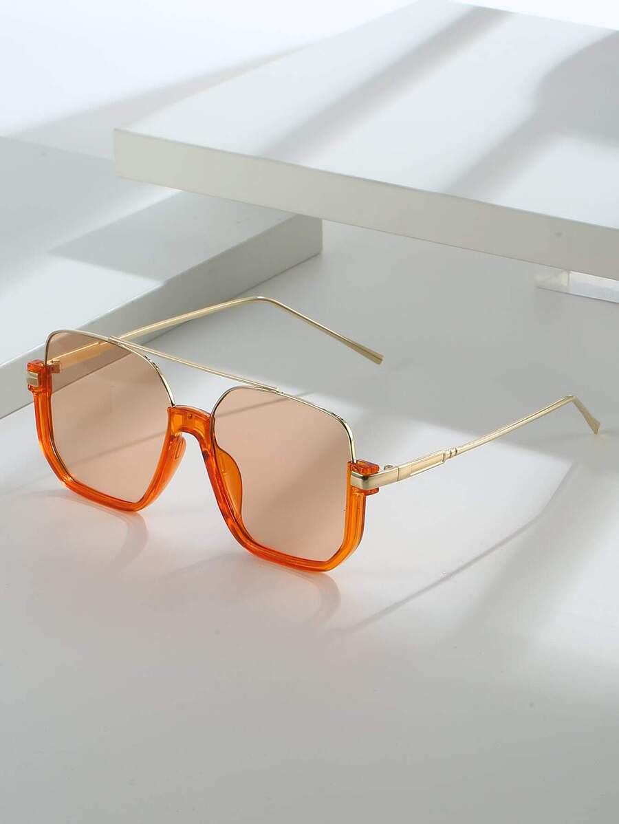 1 副女士超大复古时尚眼镜女士沙滩配饰眼镜墨镜基础款秋冬女士服装商务休闲礼品春夏明亮色彩适合夏季海滩度假、户外、旅行学院风适合返校