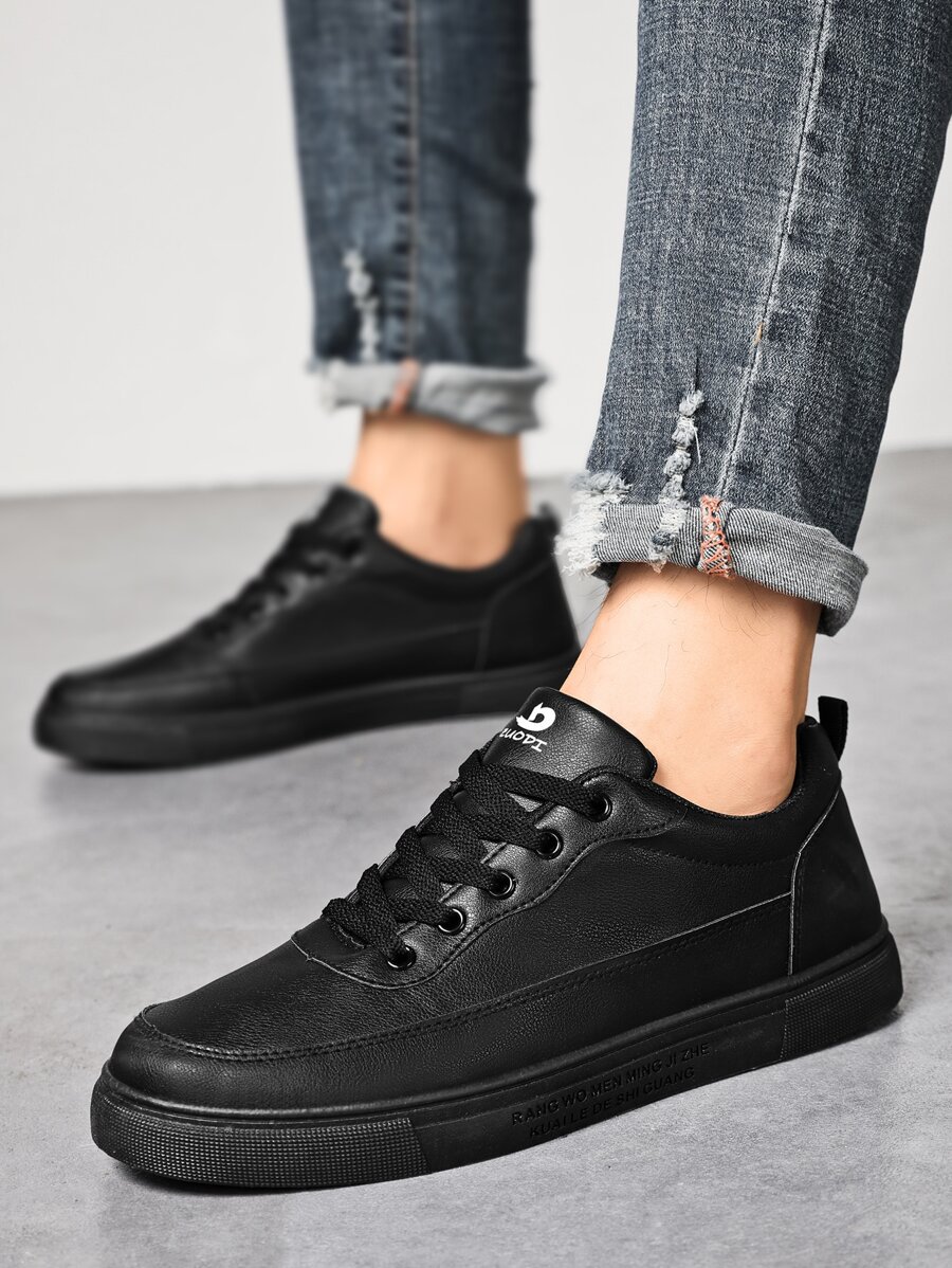 運動運動鞋適合男士,極簡風格前繫帶板鞋 - 黑色 - 查看 1