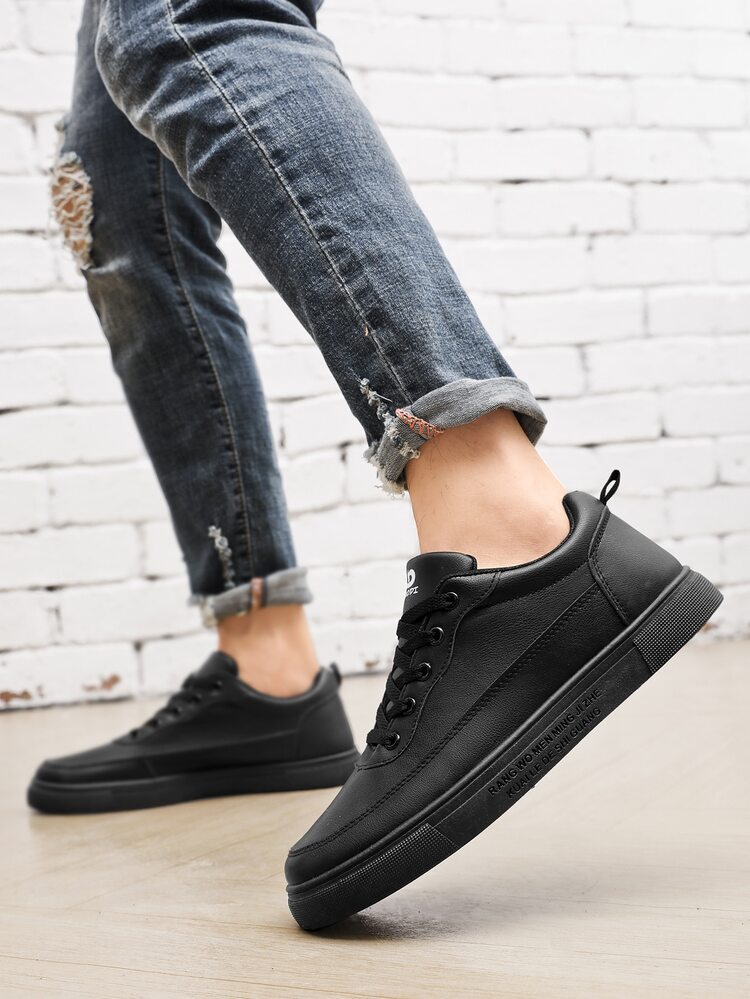 Sporty Sneakers For Men, Minimalist Lace Up Front Skate Shoes - Black - View 3