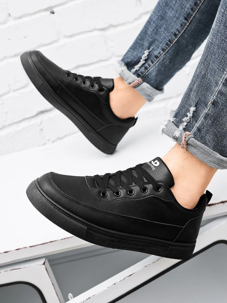 Sporty Sneakers For Men, Minimalist Lace Up Front Skate Shoes - Black - View 5