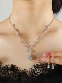 1套時尚簡約風和優雅婚禮耳環和項鏈套裝適用於晚上派對 - 銀色 - 查看 1