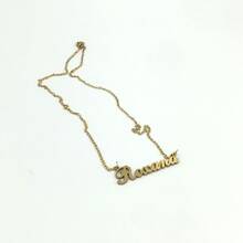 Roxana --Collar con nombre grabado para mujer - Dorado - Ver 4