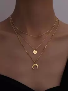 Multilayered necklace with star and moon pendants, elegant and stylish stainless steel necklace - Yellow Gold - View 3