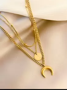 Multilayered necklace with star and moon pendants, elegant and stylish stainless steel necklace - Yellow Gold - View 4