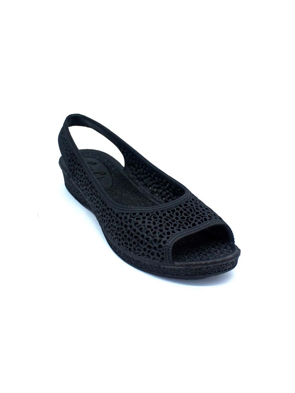 Luli Sandals, Dana Model. Slip-On Style With Open Toe. Casual And Durable For Women.
