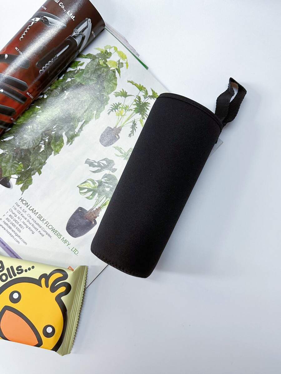 Capa Protetora Bolsa De Neoprene Para Garrafa De Água 6.5cm X 18cm PRETO ( COM ALÇA ) - Preto - Visão 1