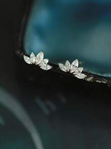 Europeu E Americano Estilo Luxo S925 Prata Pura Ins Cavalo Olho Pedra Preciosa Embutido Brincos , Jogo Todo Strass Forma Ventilador Brincos De Orelha Acessório