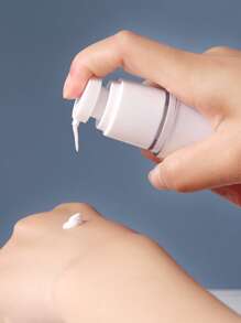 1 cái Máy hút bụi Du lịch Đóng gói Tắm Chai Loại áp lực Nhỏ bé Bịnh tưới nước Chai xịt Máy hút bụi Chai - Trong sáng - Xem 2