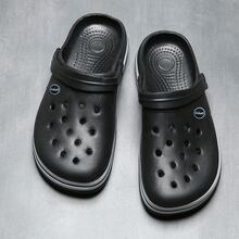 Dép xỏ ngón thoáng khí cho nam có đế dày chống trượt, dép quai chéo thời trang quai ngang, có cả loại đi ngoài trời và loại thông thường - màu đen - Xem 3