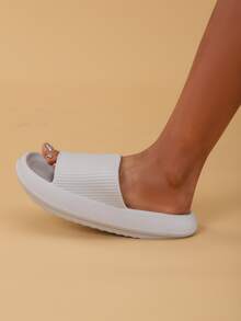 時尚拖鞋適合女士,質感紋理壓花單帶拖鞋 - 灰色 - 查看 3