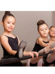 Set de 12 redecillas de pelo invisibles y 20 horquillas en forma de U, 12 redecillas de pelo de 50 cm de color marrón con borde elástico de malla y 20 pasadores para moños para mujeres, niñas, creador de moños de ballet, danza (marrón)