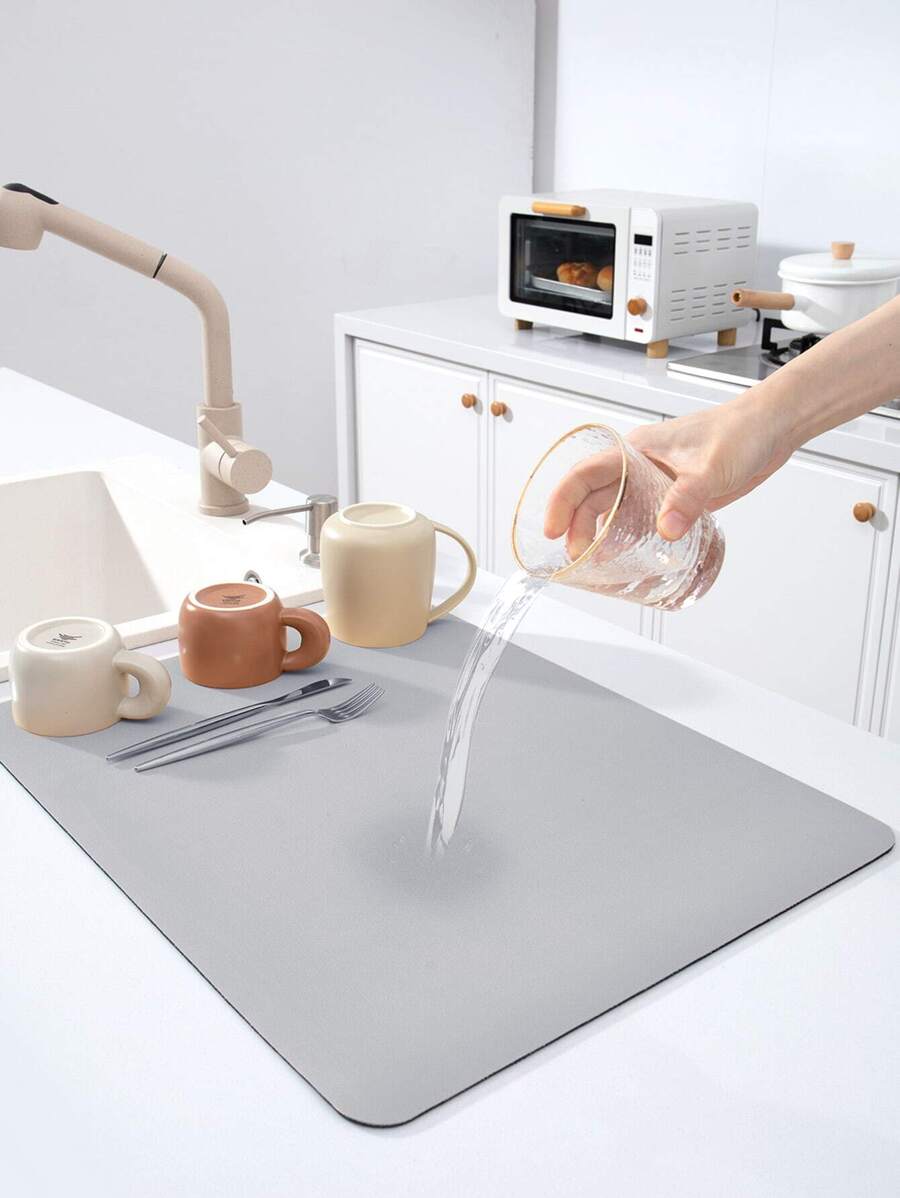 Silica Gel Material Light Gray Simple Nordic Style Water Absorbing Anti-slip Rubber Bottom 5s Quick Drying Easy To Clean Kitchen Draining Mat-1pc