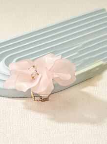 1 chiếc nhẫn thời trang theo phong cách châu Âu và Mỹ, chiếc nhẫn được thiết kế bằng hoa lớn với những cánh hoa màu hồng và có thể điều chỉnh độ mở, thích hợp cho phụ nữ và trẻ em gái - Màu Hồng baby - Xem 5