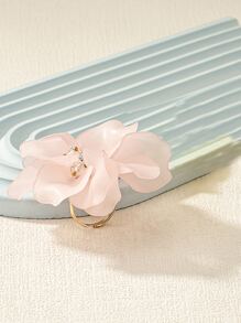1 chiếc nhẫn thời trang theo phong cách châu Âu và Mỹ, chiếc nhẫn được thiết kế bằng hoa lớn với những cánh hoa màu hồng và có thể điều chỉnh độ mở, thích hợp cho phụ nữ và trẻ em gái - Màu Hồng baby - Xem 2